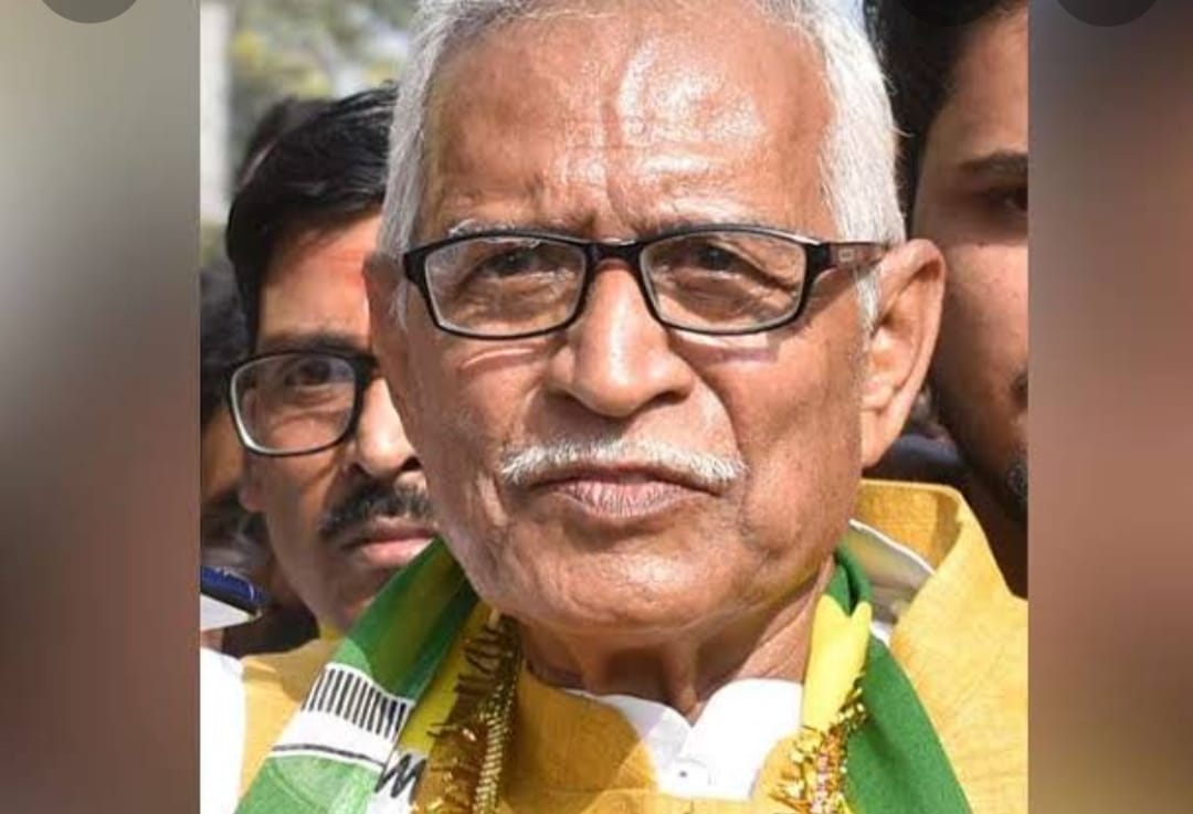 धनबाद : डॉक्टर सबा पर साल 2000 में हुआ था नक्सली हमला, खुद तो बच गए थे लेकिन चली गई थी चार जवान की जान, जानिए मामला