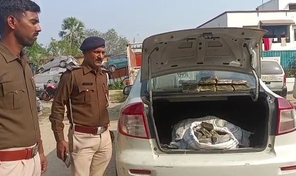 गोपालगंज में कार से 14 करोड़ की चरस बरामद, दो तस्कर गिरफ्तार 