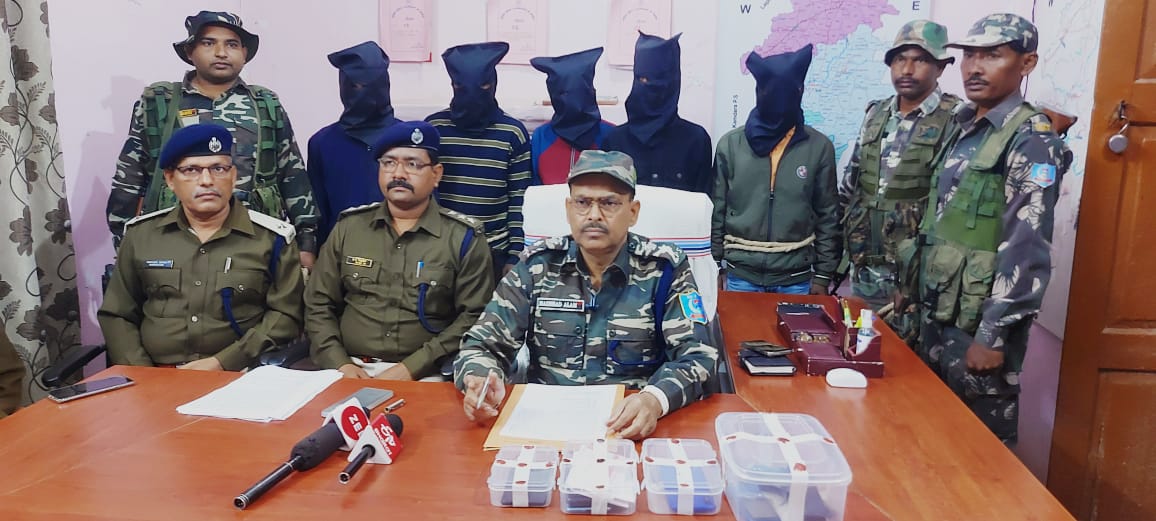 जमीन कारोबारी की हत्या करने जा रहे पांच उग्रवादियों को पुलिस ने दबोचा, जानिए पूरा मामला   