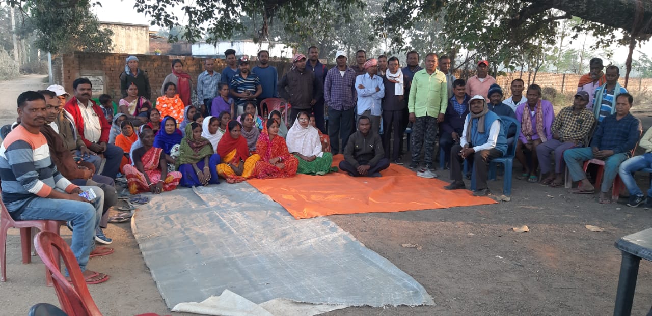 लोगों ने लिया वनरक्षा का संकल्प, जानिए आखिर वनों को किससे है खतरा