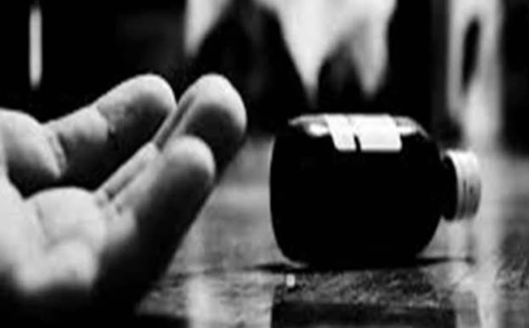 जानिए  कैसे दो शादी के बाद नाबालिक पर आया पड़ोसी का दिल, फिर क्यों ले जाना पड़ा अस्पताल  