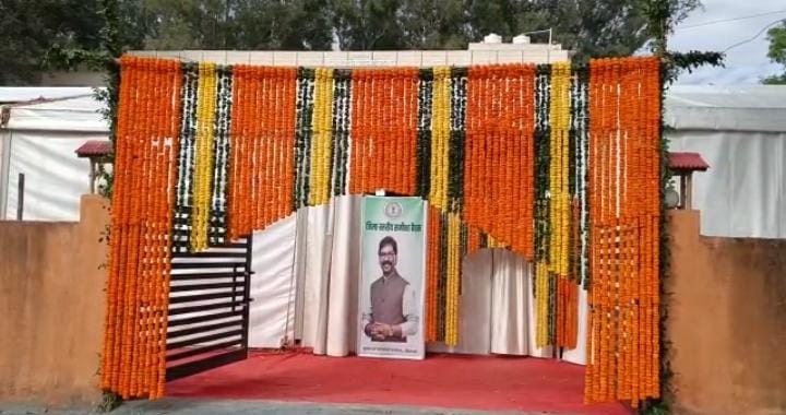 लोहरदगा दौरे पर सीएम हेमंत सोरेन, संयुक्त रूप से गुमला और लोहरदगा जिला के पदाधिकारियों के साथ करेंगे समीक्षा बैठक 