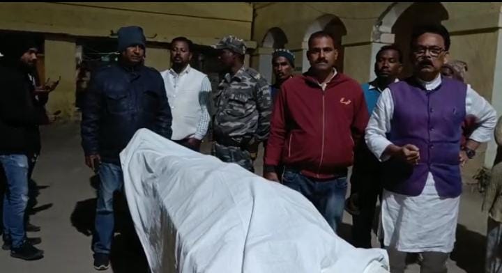 लोहरदगा: खतियानी जोहार यात्रा में शामिल होकर घर वापस लौट रहे युवक की सड़क दुघर्टना में मौत, तीन गंभीर