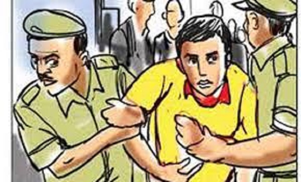 गिरिडीह के बिरनी पुलिस ने सड़क लूट की घटना को अंजाम देने वाले तीन अपराधियों को दबोचा