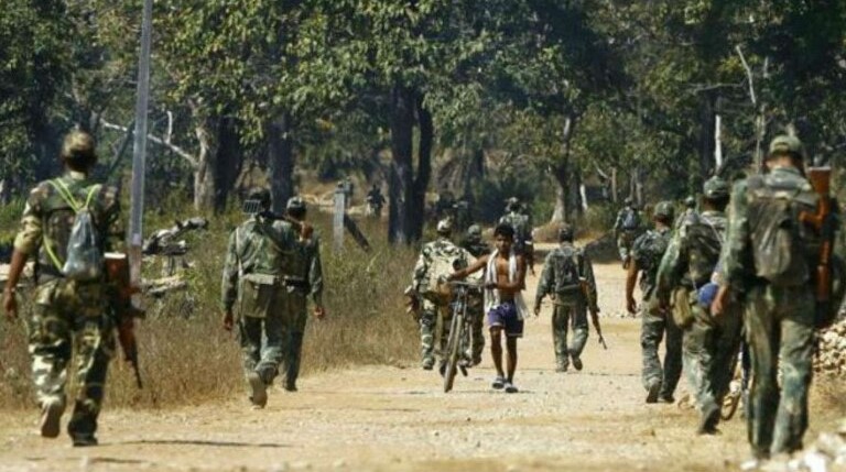कोल्हान के जंगल में माओवादियों ने लगाया आईईडी, ग्रामीणों से कहा-जंगल में न जाएं