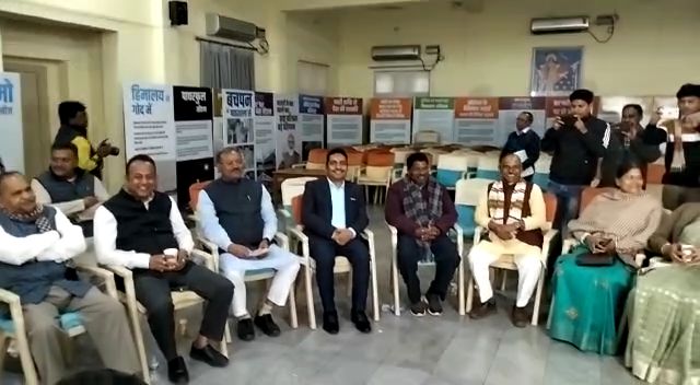 बीजेपी विधायक दल की बैठक संपन्न, बिगड़ते कानून व्यवस्था को लेकर विधानसभा में सरकार को घेरेगा विपक्ष