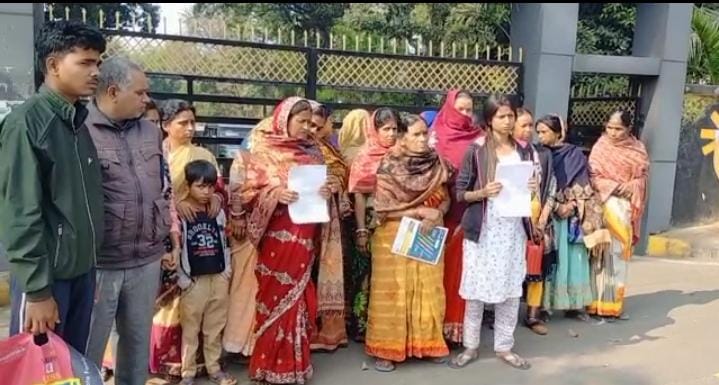 दस दिन से लापता पिता के लिए तरस रही बेटी,कहा पुलिस ने जल्द कुछ नहीं किया तो कर लेंगे आत्मदाह