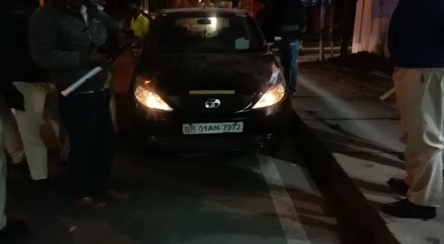 BREAKING: मुख्यमंत्री के सुरक्षा में हुई चूक, काफिले में घुसी अंजान गाड़ी