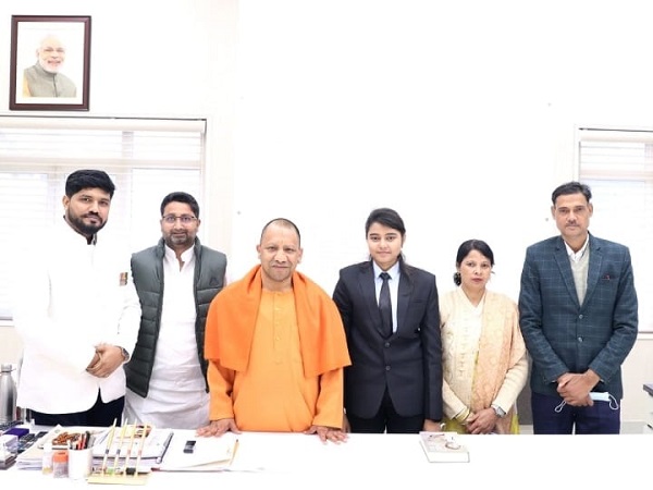 सानिया ने कैसे देखा फाइटर पायलट बनने का सपना, जानिए रोचक कहानी, मुख्यमंत्री आदित्यनाथ ने क्या कहा