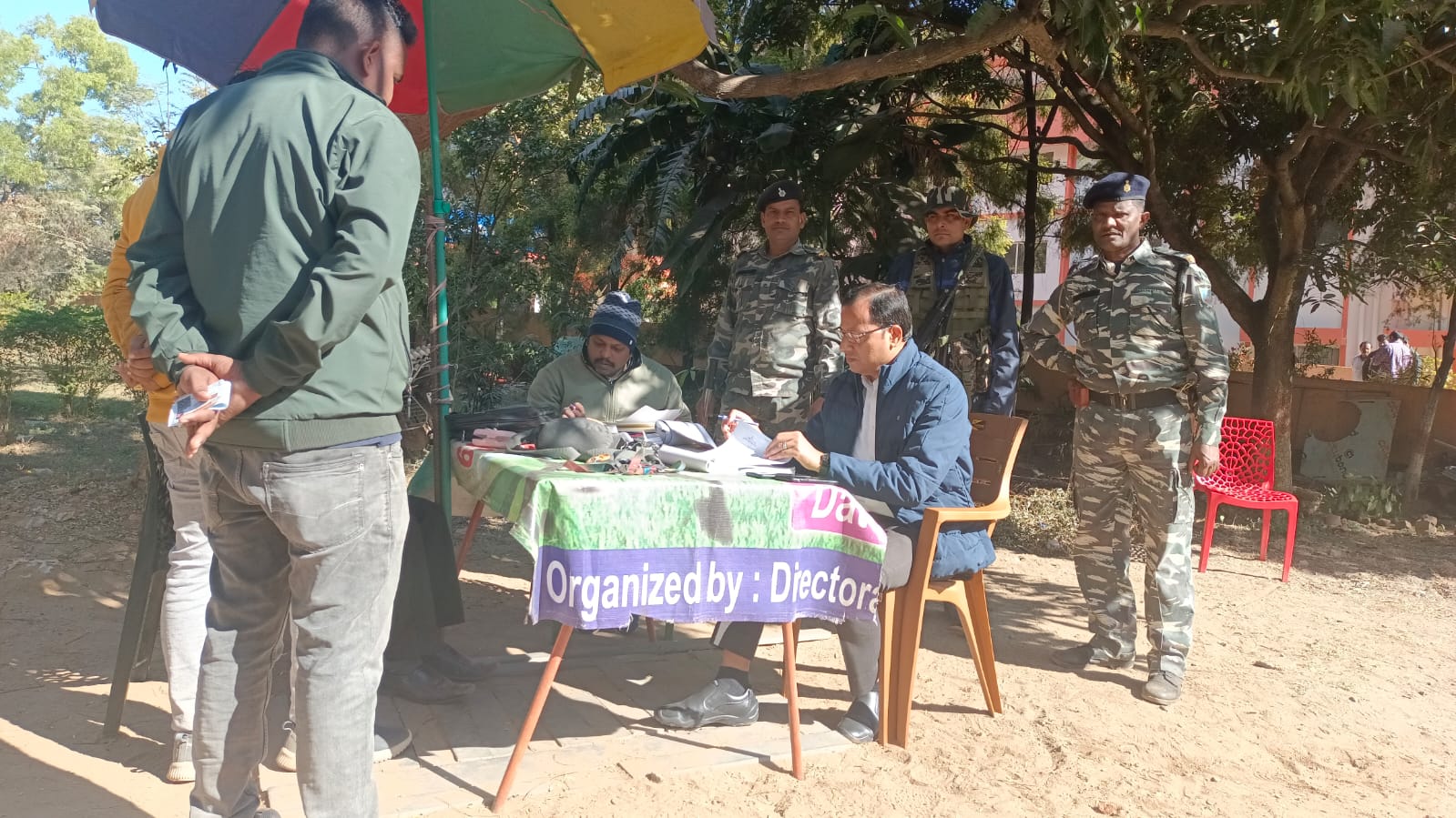 जिला परिवहन पदाधिकारी ने चलाया जांच अभियान, 156 वाहनों की जांच, 57 वाहनों से वसूला गया 576000 रुपये का जुर्माना