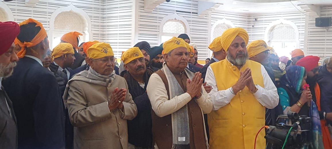 356 वां प्रकाश पर्व : पटना सिटी गुरुद्वारा में सीएम नीतीश ने टेका माथा, बिहार के अमन चैन की कामना की 
