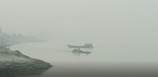 बिहार : पटना के महावीर टोला गंगा घाट में बड़ा हादसा, नाव पलटने से 7 लोग लापता