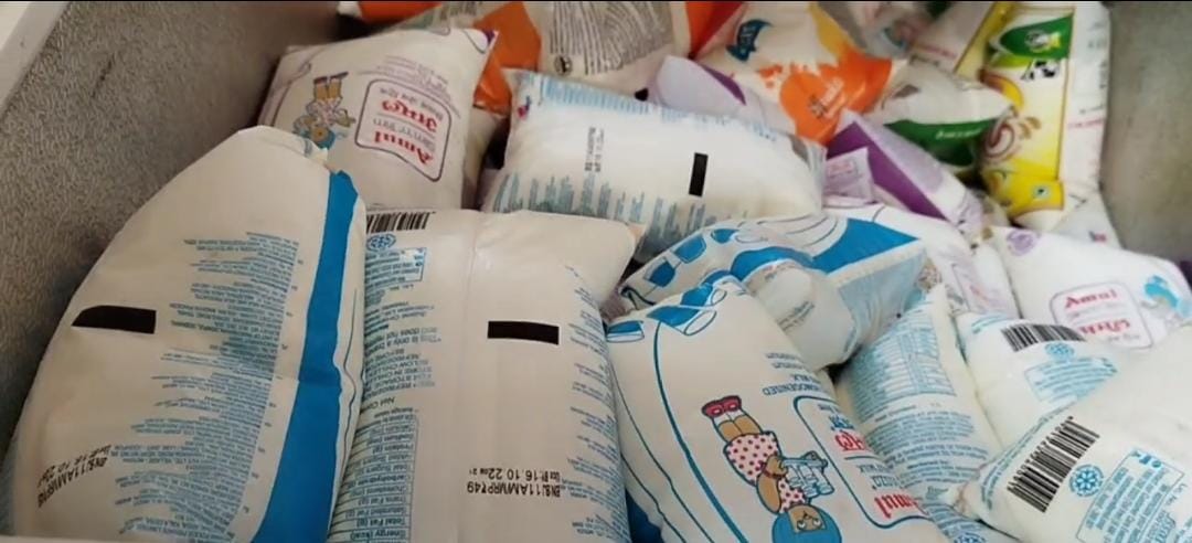 दूध के बढ़ते दामों ने घरों का बिगाड़ा बजट, जानिए इस पर उपभोक्ताओं का पक्ष