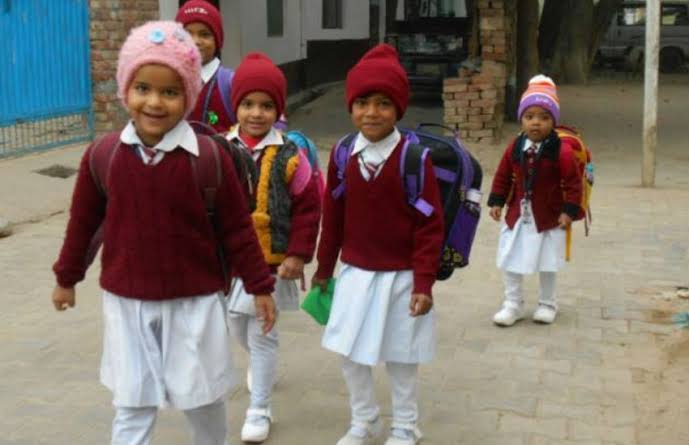 ब्रेकिंग: राज्य के कक्षा एक से पांच तक के सभी सरकारी स्कूल 8 जनवरी तक बंद, शिक्षा मंत्री ने दिया निर्देश