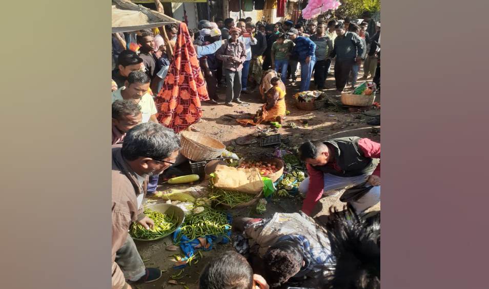 धनबाद: तोपचांची में विस्फोट की घटना कोई मामूली नहीं थी, समझिये अगर बाइक की टंकी फटती तो क्या होता?