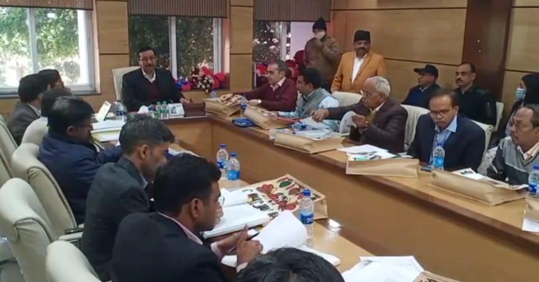 केंद्रीय टीम ने झारखंड में सूखे की स्थिति को लेकर राज्य सरकार के अधिकारियों के साथ की बैठक,फील्ड में भी जाएगी टीम