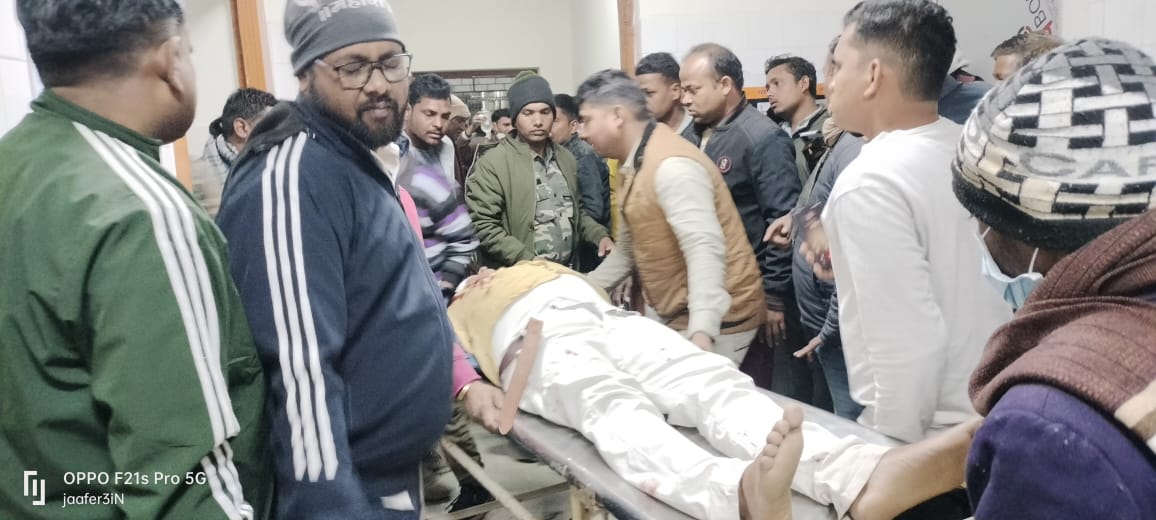 पलामू: शराब की बोतल पर प्रिंट रेट से 10 रूपए अधिक मांगने पर ताबड़तोड़ फायरिंग, दो गंभीर