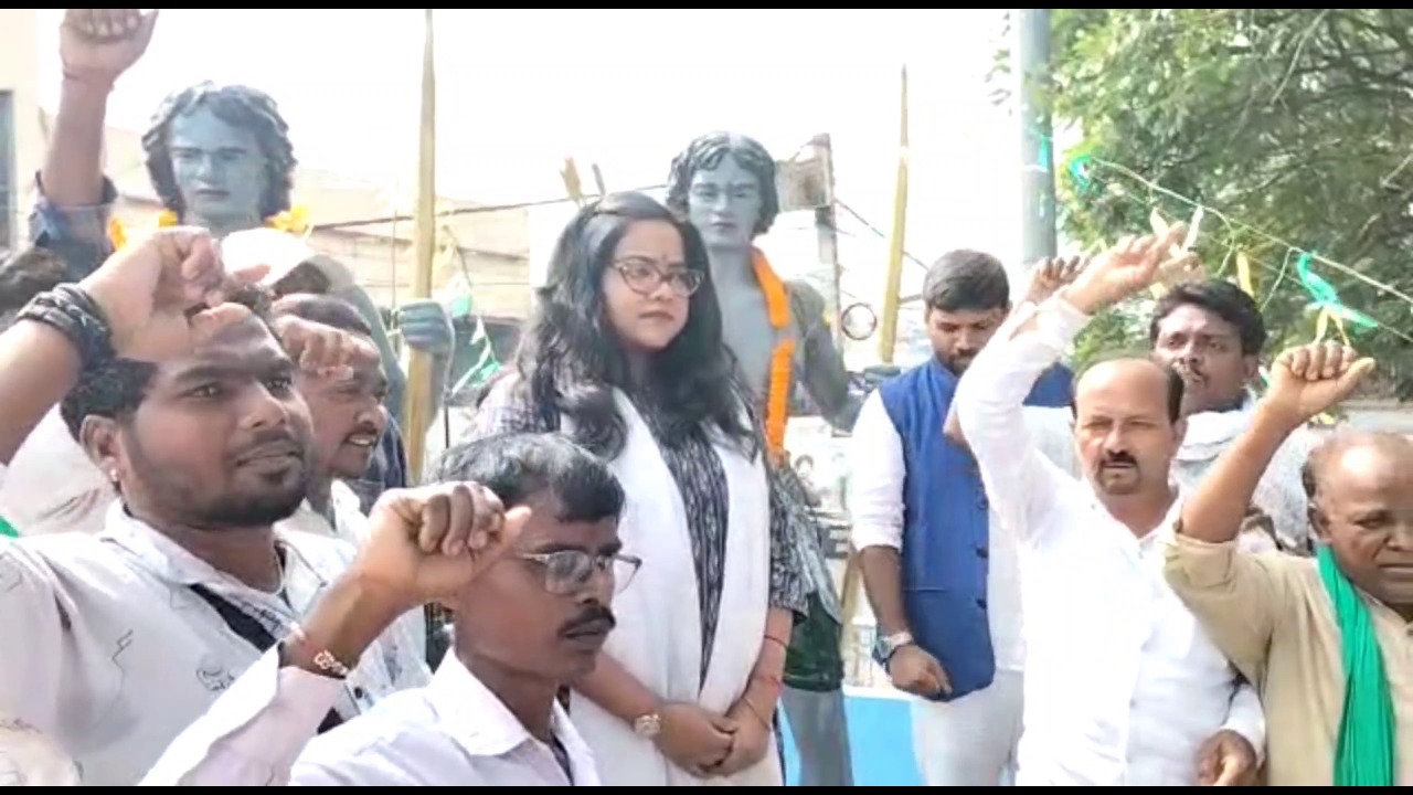 सोरेन परिवार के तीसरी पीढ़ी की दुमका की धरती पर धमाकेदार इंट्री, सियासी हलचल शुरू