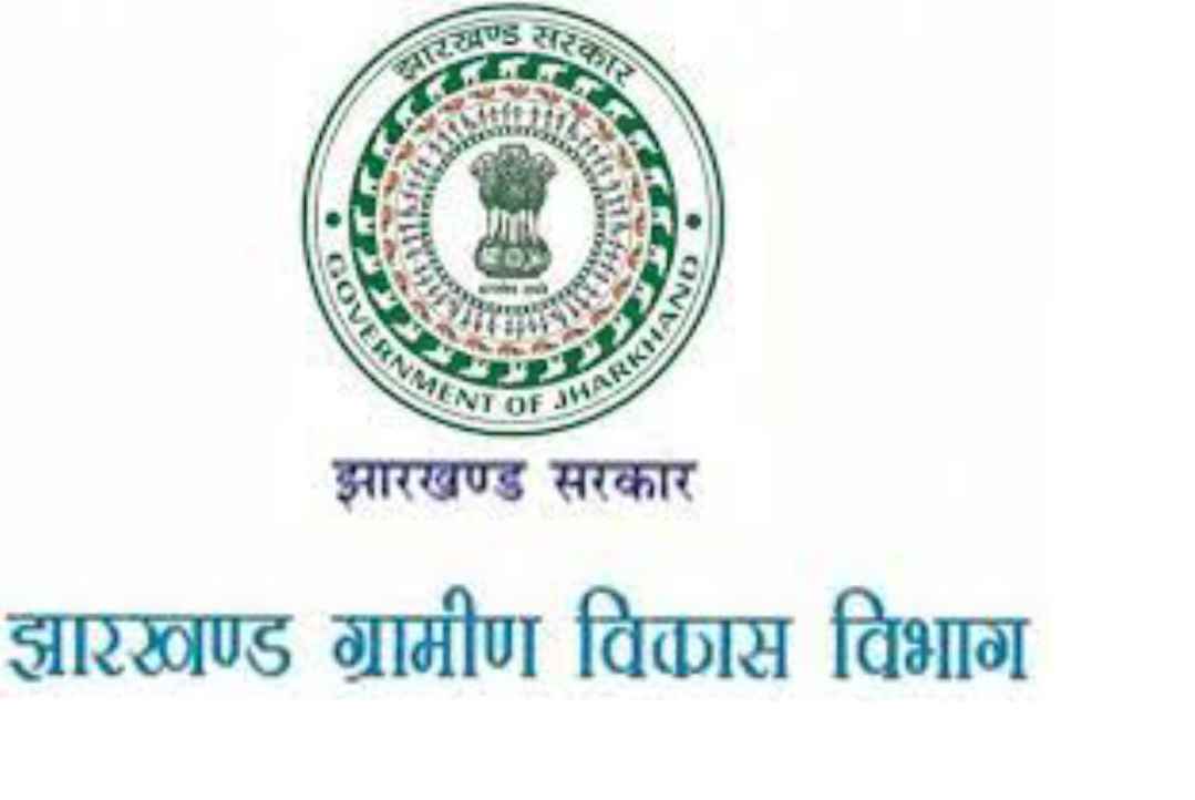 चाईबासा: कार्यपालक अभियंता नियमावली से कर रहे खिलवाड़, कुछ खास ठेकेदारों को लाभ पहुंचाने का लग रहा आरोप