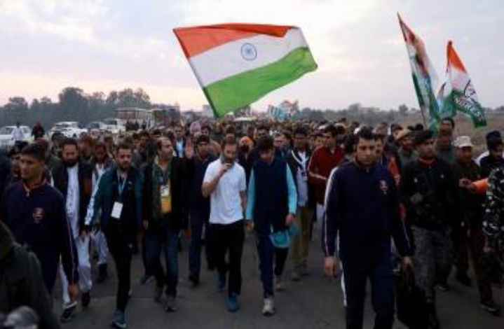 विस्फोटों की गूंज के बीच फिर से शुरु हुई राहुल गांधी की भारत जोड़ो यात्रा, 30 जनवरी को श्रीनगर में तिरंगा फहरायेंगे राहुल गांधी