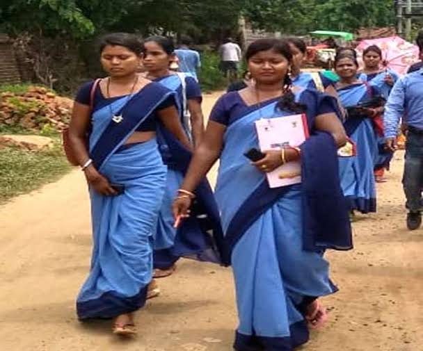 आज से 40 हज़ार सहिया बहनें भी राजभवन के समक्ष करेंगी प्रदर्शन, क्या हैं उनकी मांगें जानिए