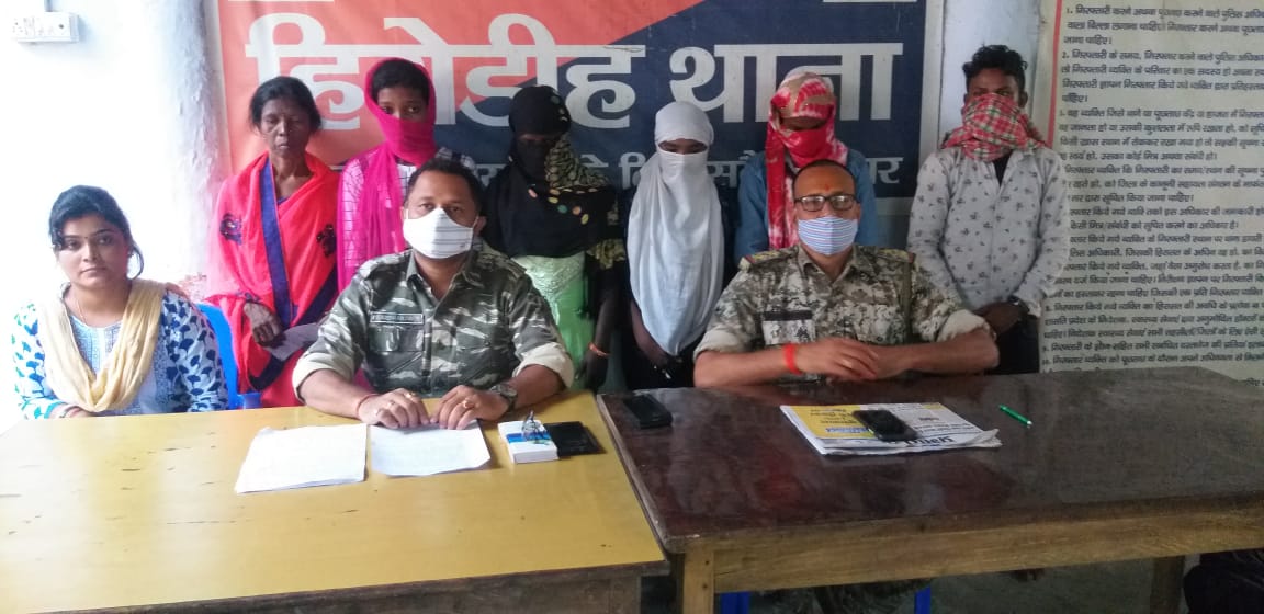 दिल्ली ले जा रही चार बच्चियों को गिरिडीह के हीरोडीह थाना पुलिस ने कराया मुक्त, एक तस्कर गिरफ्तार