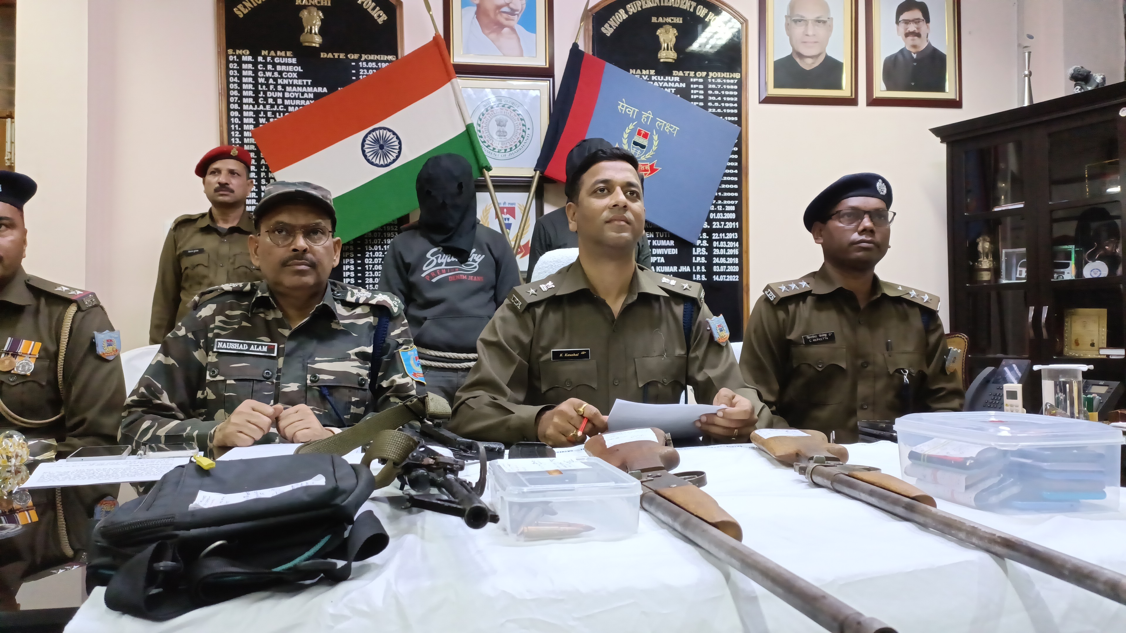 रांची पुलिस ने दस लाख के इनामी तिलकेश्वर गोप को किया गिरफ्तार,टूटी PLFI की कमर