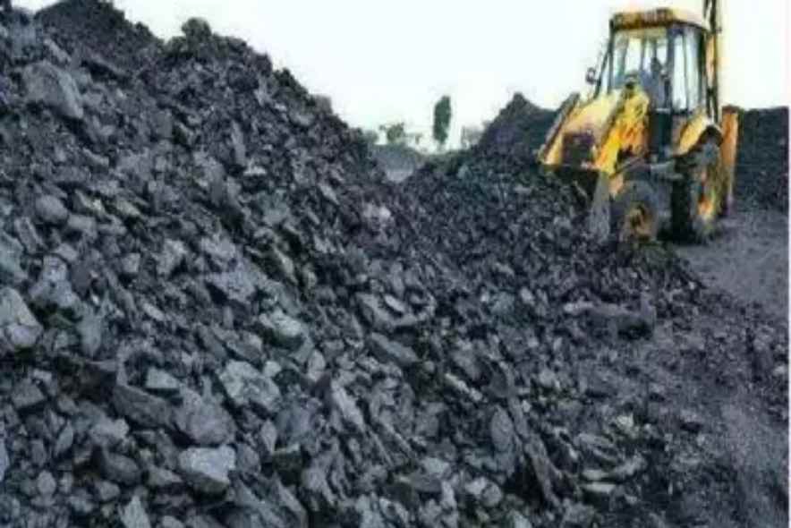 कोयलांचल में कोयले के अवैध धन्धे में छोटे से लेकर बड़े अधिकारी तक शामिल! अधिकारियों की फिक्स होती है मोटी रकम