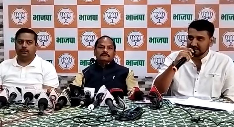 पूर्व मुख्यमंत्री रघुवर दास ने सीएम हेमंत के कोल्हान दौरे पर उठाए सवाल, 1932 खतियान और ओबीसी आरक्षण 27% लागू करने की दी चुनौती