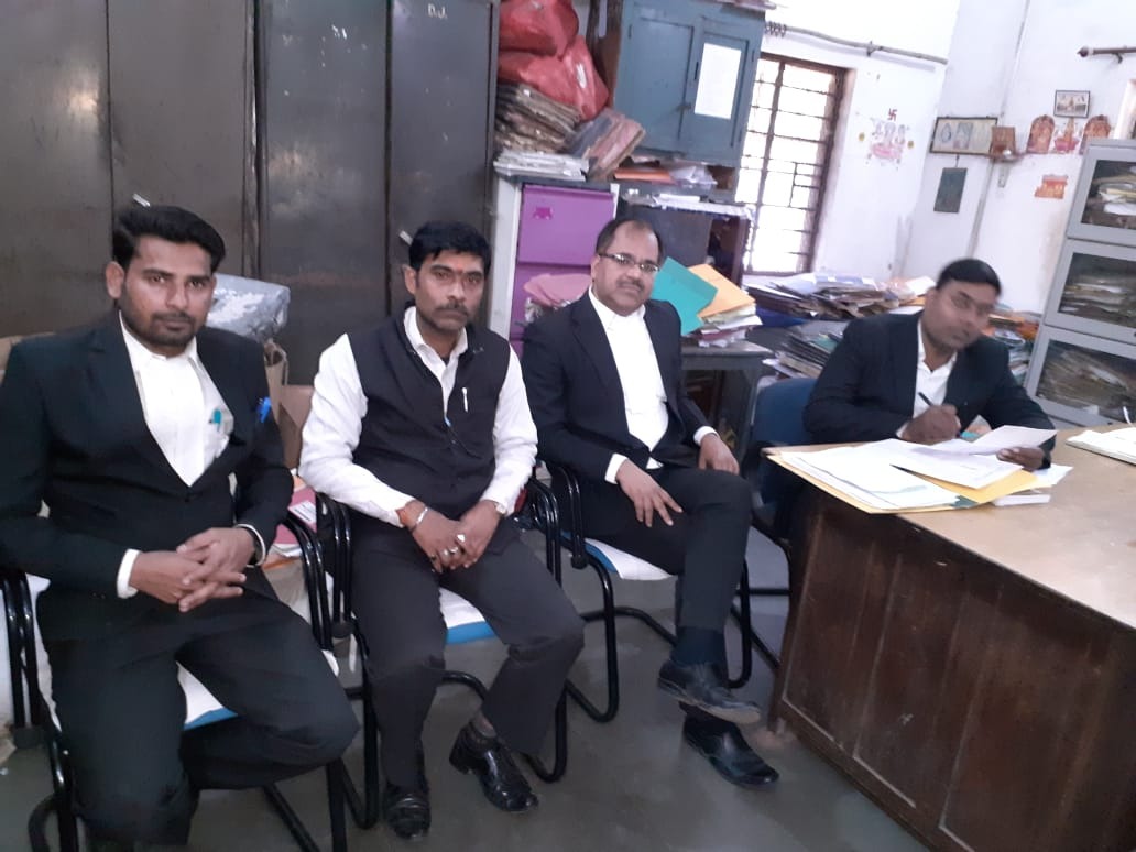 धनबाद मंडल कारा में जमानत के बाद भी नहीं निकले हैं बंदी, टीम के दौरे से हुआ खुलासा 