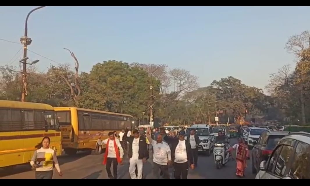 धनबाद के एकल दौड़ में 400 बच्चो ने लिया हिस्सा, जानिए किन उदेश्यों को लेकर दौड़े बच्चे