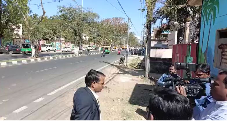 साहेबगंज उपायुक्त पहुंचे ED दफ्तर, जवाब देने में फस रहे साहब!