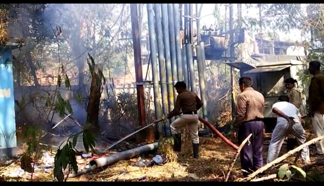 AGAIN FIRE IN DHANBAD -कोयलांचल में अदृश्य भय बन गई है आग ,जानिए मंगलवार को किस दफ्तर में लगी आग