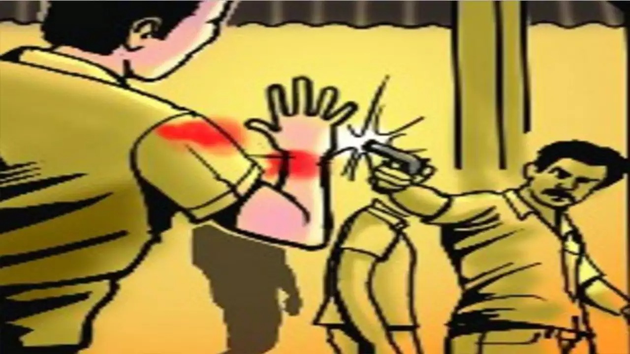 जमशेदपुर :  मजदूर पर ताबड़तोड़ फायरिंग कर फरार हुए बाइक सवार तीन अपराधी, स्थिति गंभीर, रिम्स रेफर 