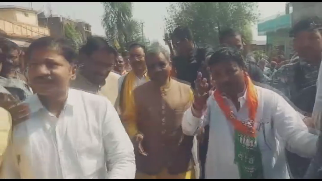 पूर्व मुख्यमंत्री बाबूलाल मरांडी पहुंचे गढ़वा, हेमंत सरकार पर साधा निशाना