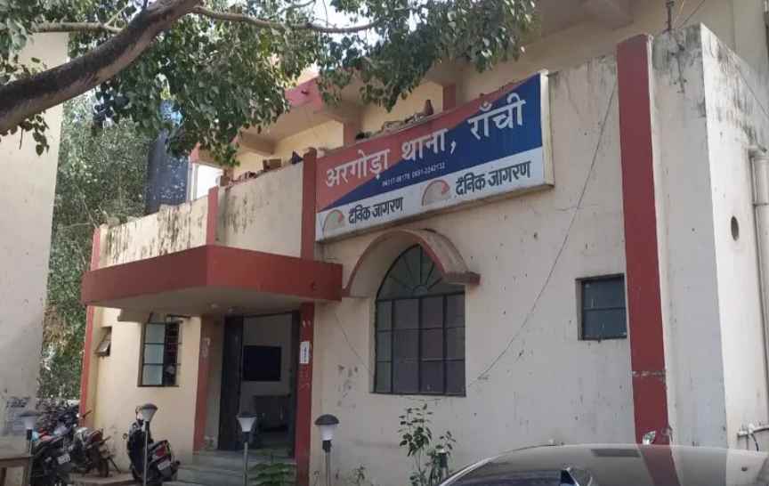 कांग्रेस के तीनों विधायकों के बाद अब ईडी ने की अरगोड़ा थाना प्रभारी से पूछताछ, पूछा- किस आधार पर केस को कोलकाता किया गया ट्रांसफर?