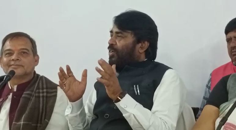 'मुस'(चूहा ) मोटा के घोड़ा थोड़े होगा " बीजेपी एमएलसी नवल किशोर ने नीतीश और तेजस्वी पर साधा निशाना  