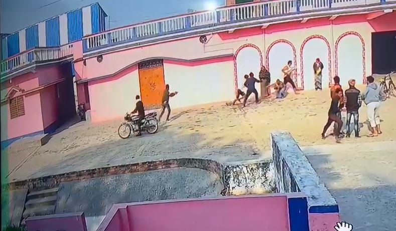 सिवान : कॉपरेटिव बैंक के चेयरमैन पर अपराधियों ने कैसे दागी गोलियां, देखिए LIVE वीडियो