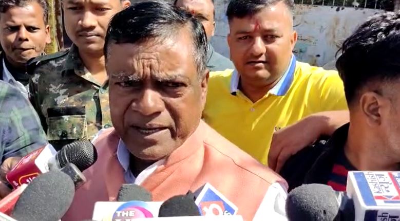 जेडीयू MLC राधा चरण साह ने income tax रेड पर कहा, हमारी कोई गलती नहीं है, एक एक पैसे का दे रहा हूं हिसाब 