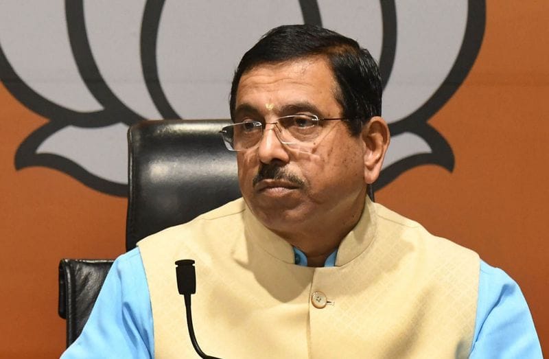 केंद्रीय कोयला मंत्री प्रह्लाद जोशी करेंगे CCL के अधिकारियों के साथ बैठक, मुख्यमंत्री से भी मिलेंगे, जानिए क्या है उनका खास कार्यक्रम