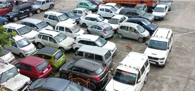 GOOD NEWS : यहां लाखों की गाड़ियां मिलेंगी हजारों में, सस्ती कार चाहिए तो तुरंत करें आवेदन 