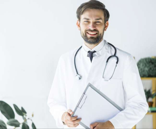 झारखंड के पांच मेडिकल कॉलेजों को नहीं मिल रहे डॉक्टर, 4 मार्च को फिर होगा इंटरव्यू, जानिए क्या है कारण और क्या होगा असर