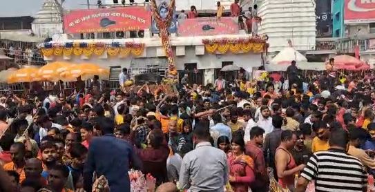 देवघर: आज भगवान शिव बनेंगे दूल्हा, बाबा मंदिर में देर रात अदा की जाएगी विवाह की रस्म