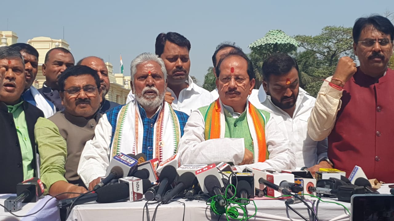 गलवान हिंसा शहीद के पिता से बदसलूकी पर सदन में बवाल, भाजपा विधायकों ने किया वॉक आउट 