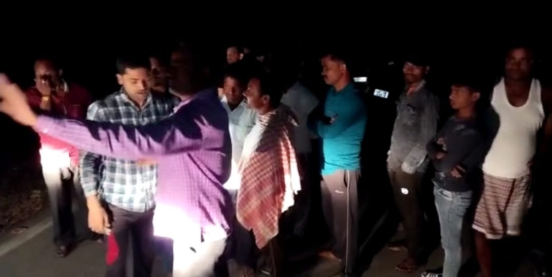 गोमो छात्र हत्याकांड : शराब की टूटी बोतल से गला रेत कर रिश्तेदारों ने ही की हत्या, जानिए क्या थी हत्या करने की वजह  