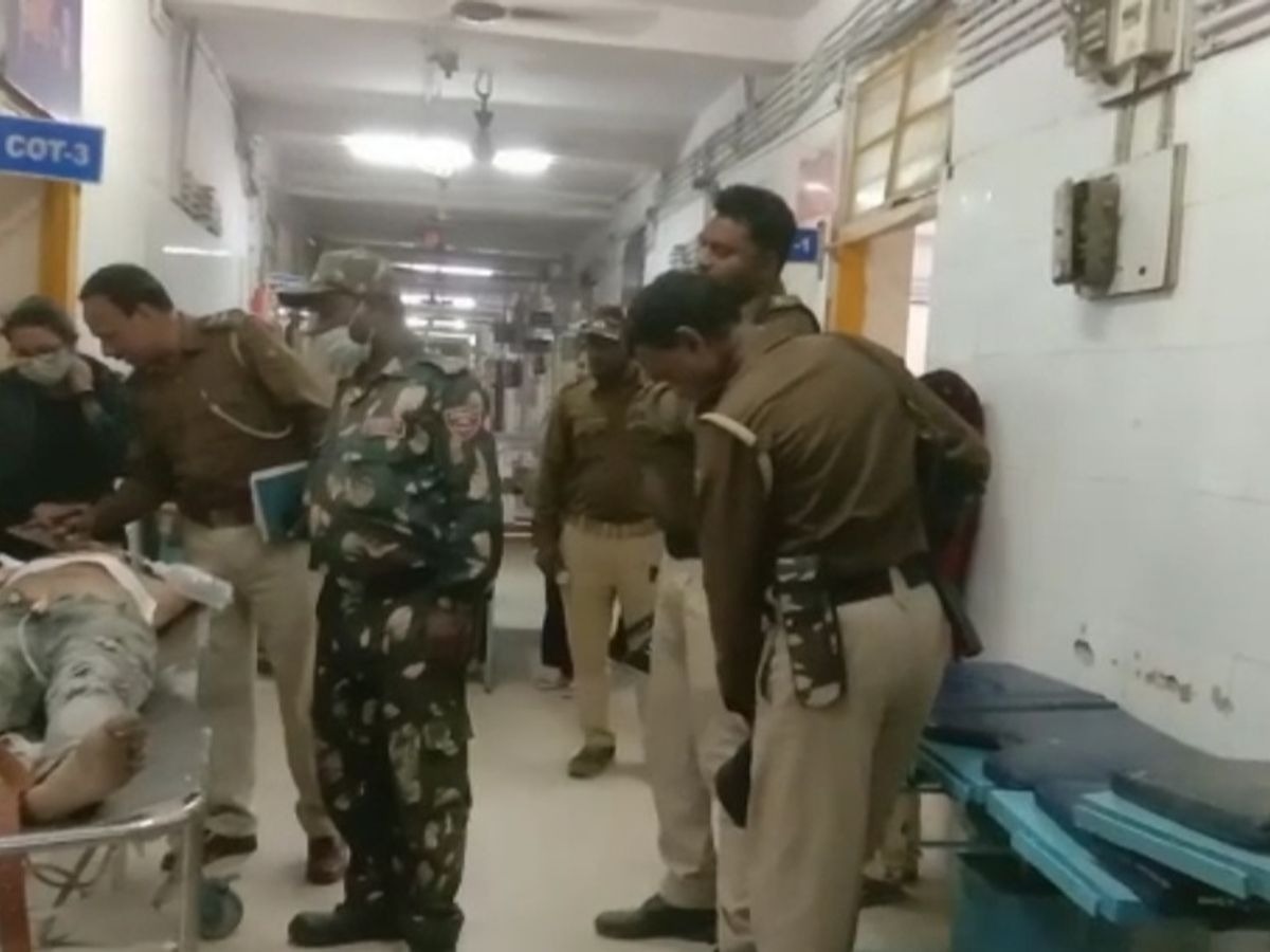 नशे के कारोबार को लेकर चचेरे भाई ने भाई को मारी गोली, बेहतर इलाज के लिए पटना रेफर