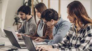 मैट्रिक-इंटर के टॉपरों के लिए हेमंत सरकार ने खोला खजाना, प्रोत्साहन राशि के साथ ही लैपटॉप और मोबाइल भी