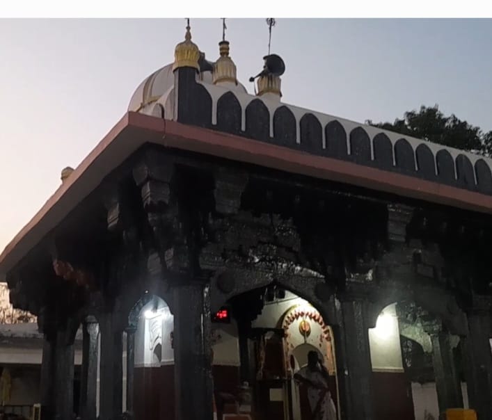 रांची के इस मंदिर में भक्तों के साथ श्रीकृष्ण खेलते हैं रंग गुलाल, जानिए होली पर खास 