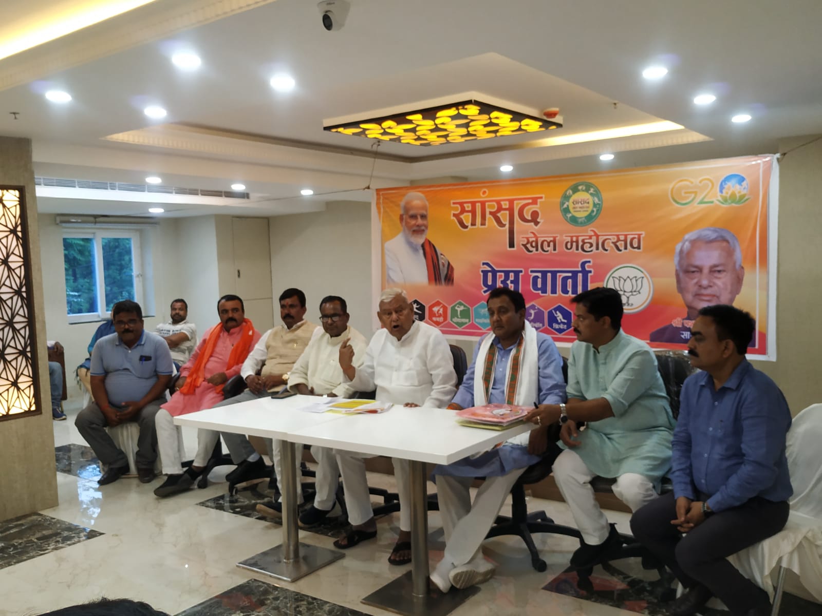 धनबाद में सांसद खेल महोत्सव 18 और 19 मार्च को, पीसी कर सांसद ने क्या बताया, आप भी जानिए