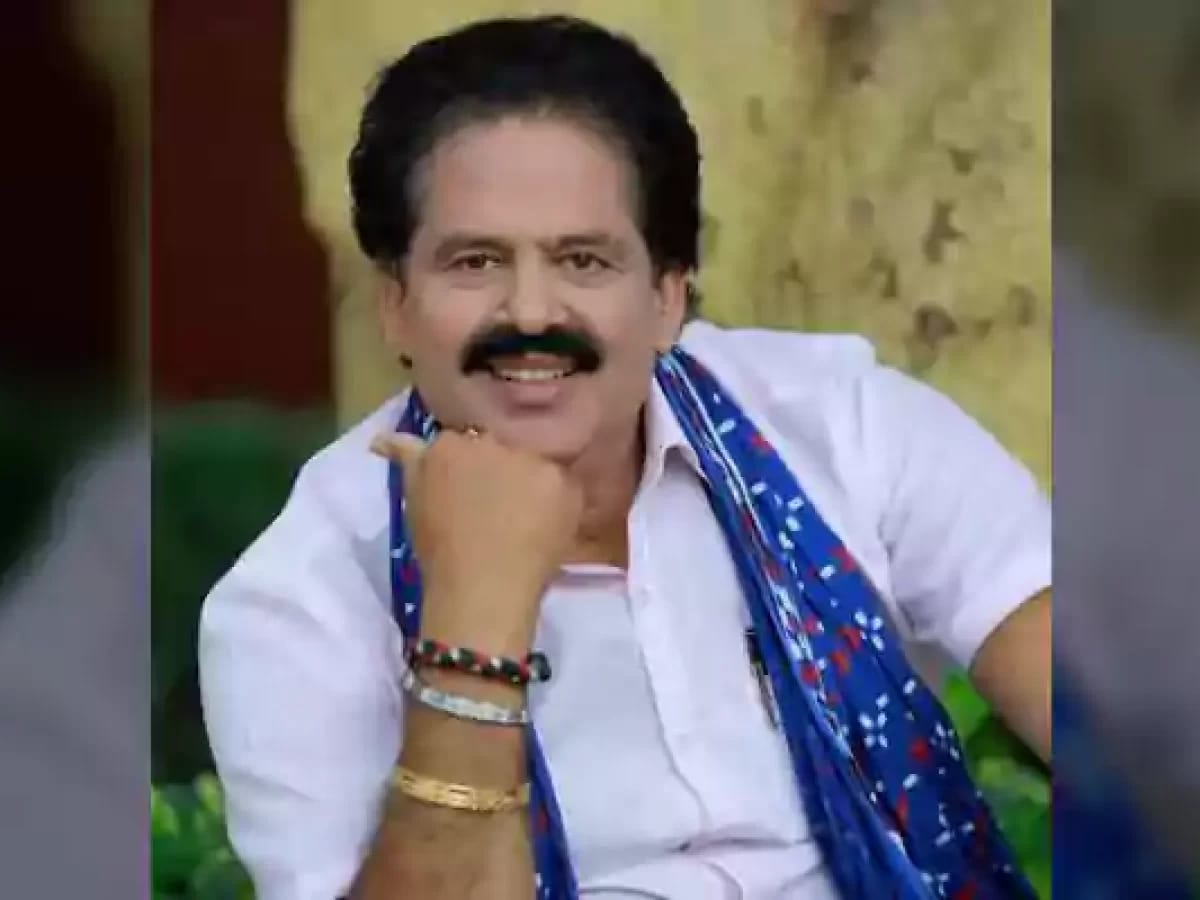 भोजपुरी गायक भरत शर्मा और पत्नी के खिलाफ गिरफ्तारी का वारंट,जानिए क्या है पूरा मामला 